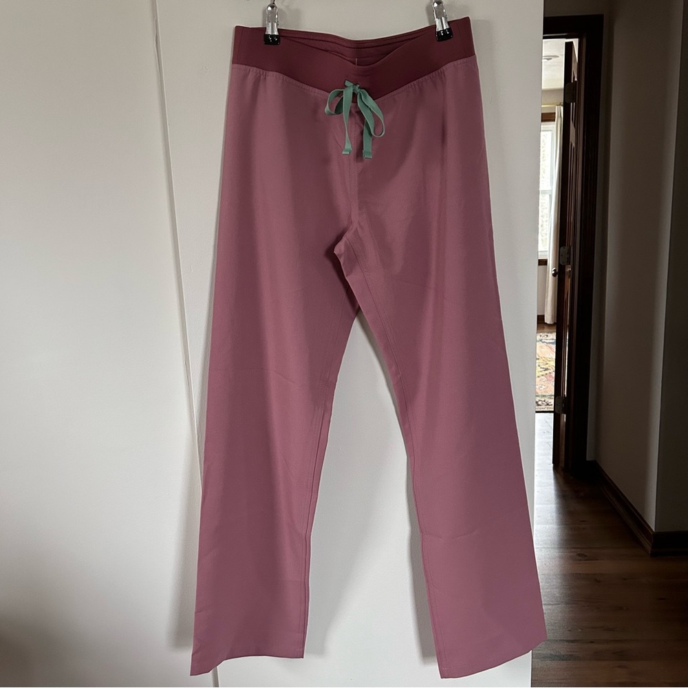 Figs Mauve Livingston Scrub Pants with Teal Drawstring